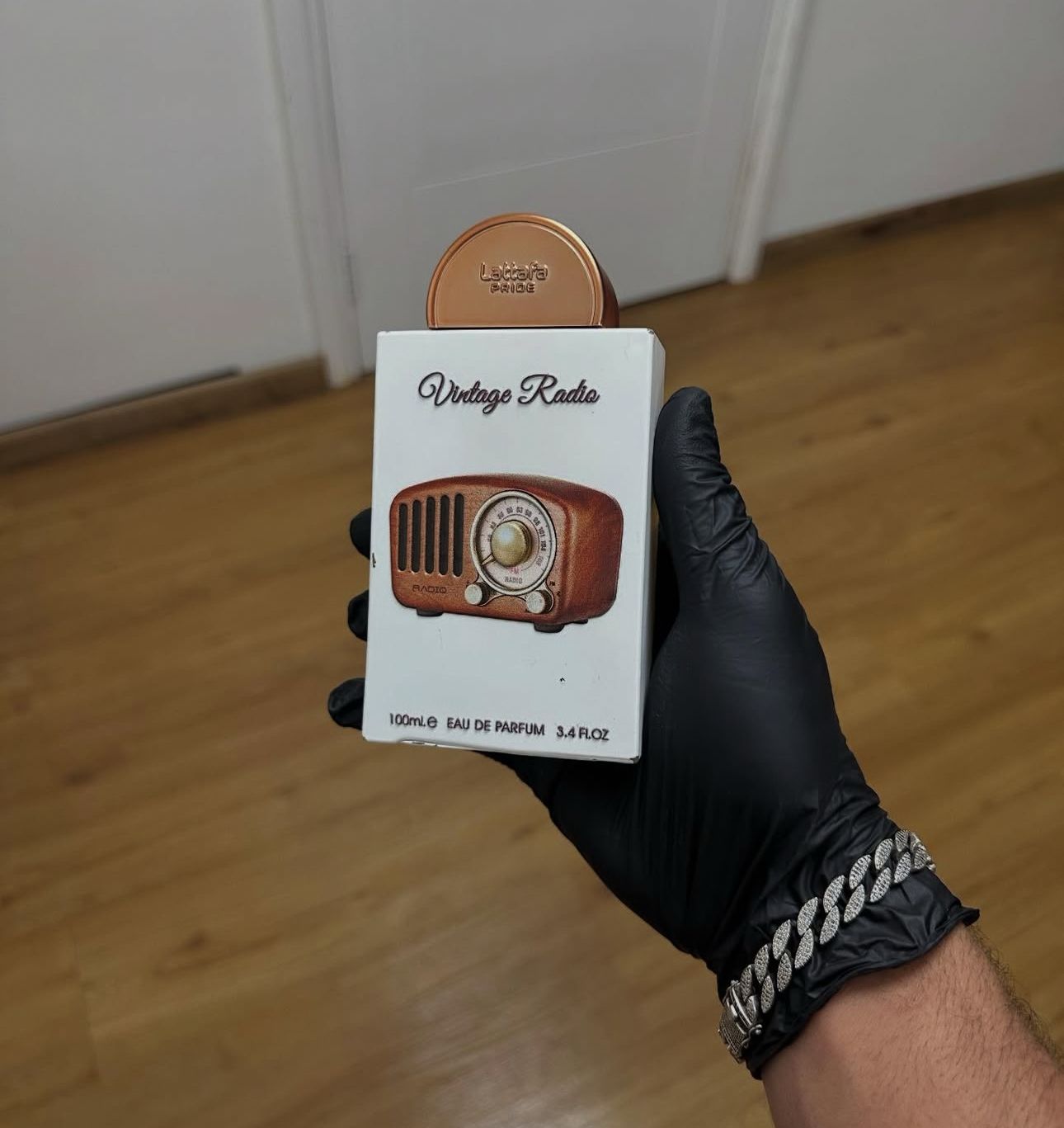 Vintage Radio Lattafa (100ml)